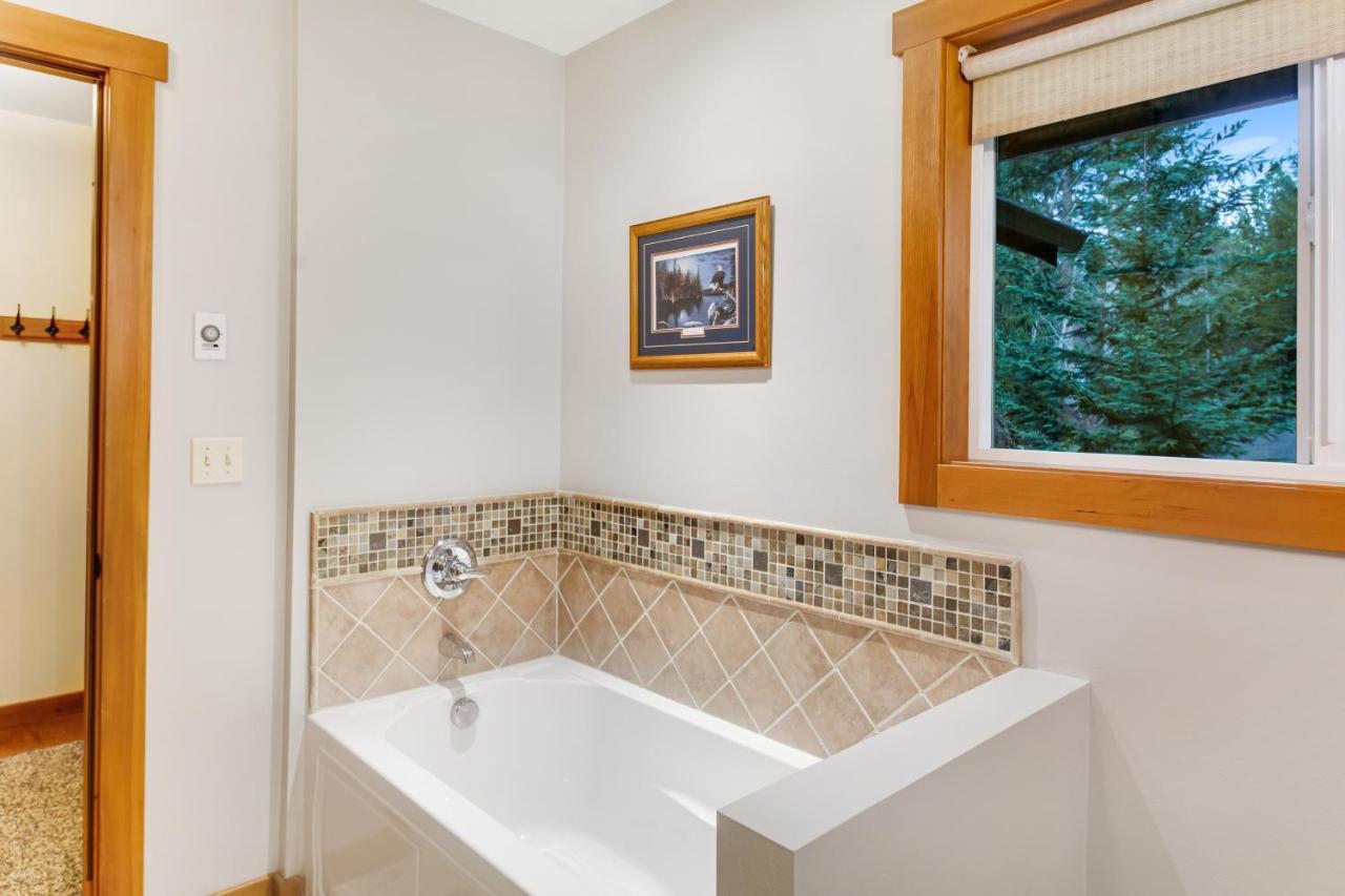 Buckhead Cabin Marrowstone Bagian luar foto